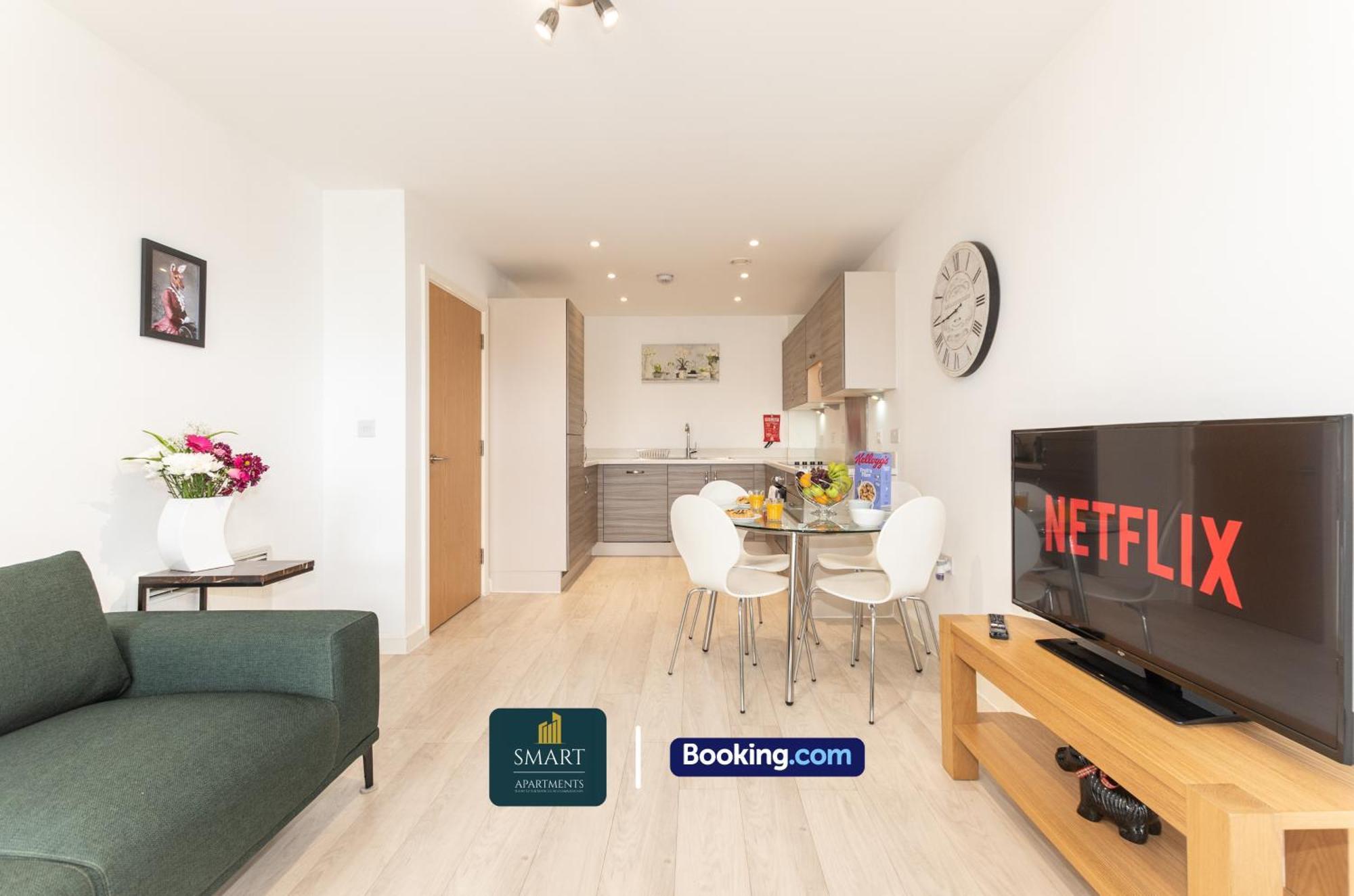 Spacious City Center Apartment By Smart Apartments Short Lets & Serviced Accommodation Apartment Southampton With Free Wifi 외부 사진