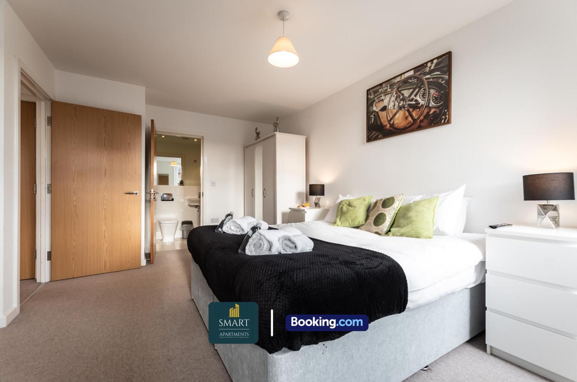 Spacious City Center Apartment By Smart Apartments Short Lets & Serviced Accommodation Apartment Southampton With Free Wifi 외부 사진