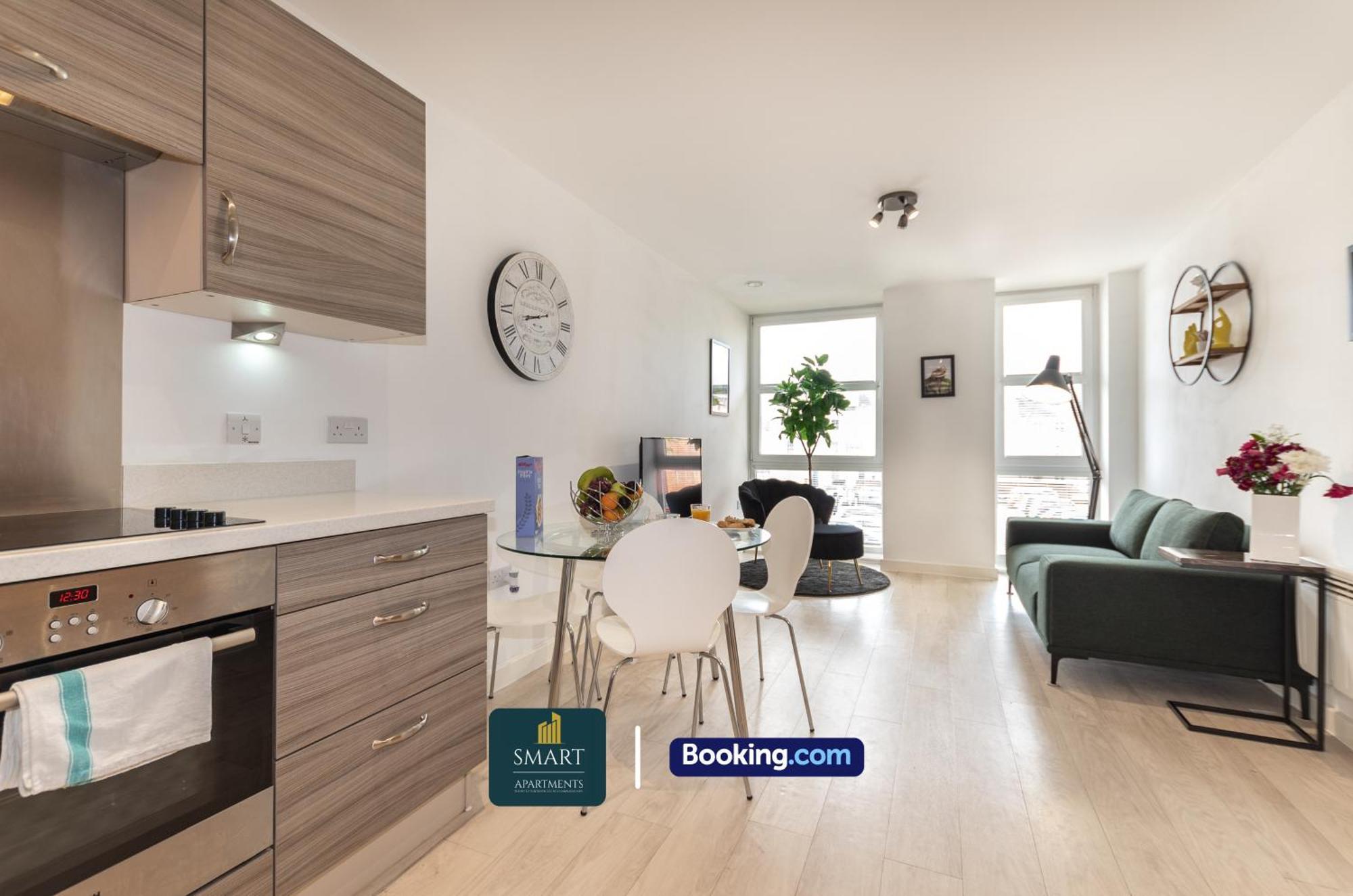 Spacious City Center Apartment By Smart Apartments Short Lets & Serviced Accommodation Apartment Southampton With Free Wifi 외부 사진