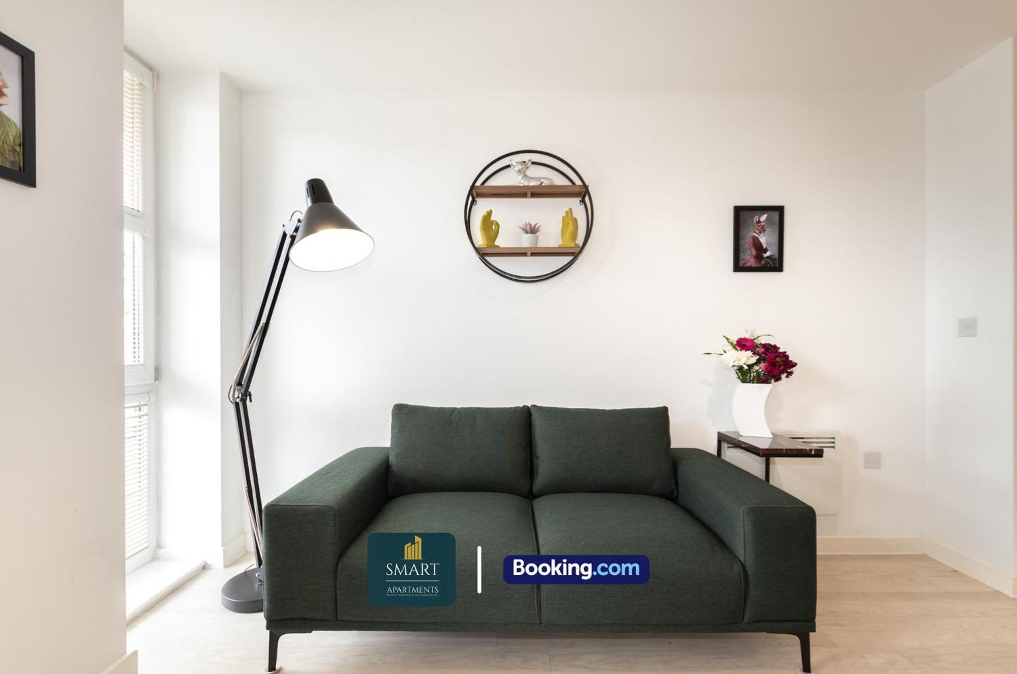Spacious City Center Apartment By Smart Apartments Short Lets & Serviced Accommodation Apartment Southampton With Free Wifi 외부 사진