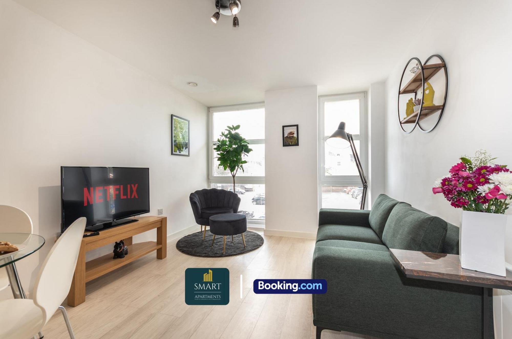 Spacious City Center Apartment By Smart Apartments Short Lets & Serviced Accommodation Apartment Southampton With Free Wifi 외부 사진