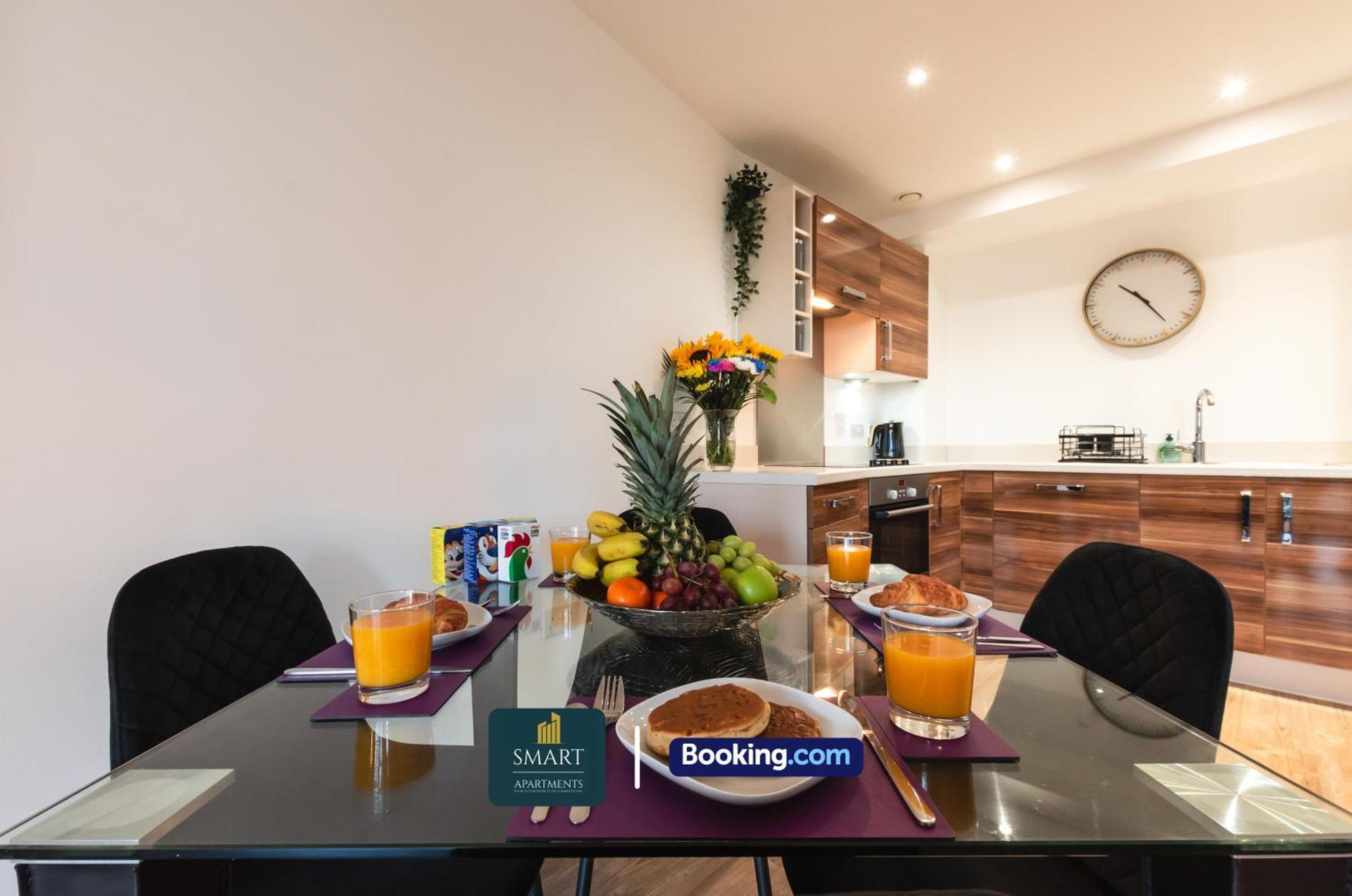 Spacious City Center Apartment By Smart Apartments Short Lets & Serviced Accommodation Apartment Southampton With Free Wifi 외부 사진