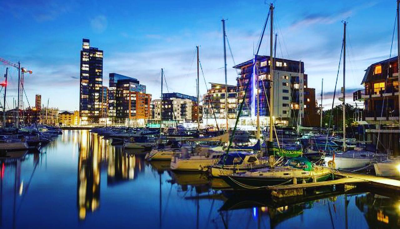 Spacious City Center Apartment By Smart Apartments Short Lets & Serviced Accommodation Apartment Southampton With Free Wifi 외부 사진